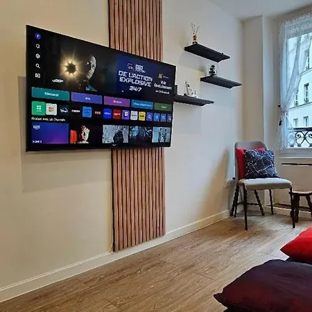 Apartment Doorman - Modern & Chic Studio In 17th